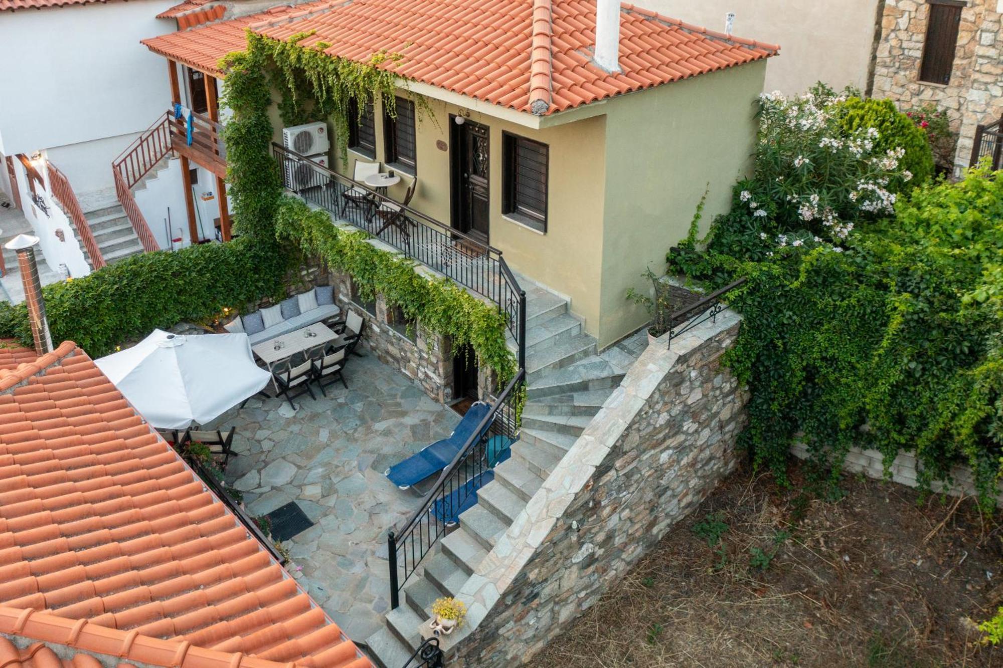 Oreiades Guesthouse Parthenón Extérieur photo